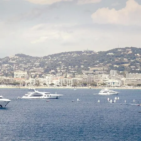 Family Sea View With Pools Near Shops And Beaches *