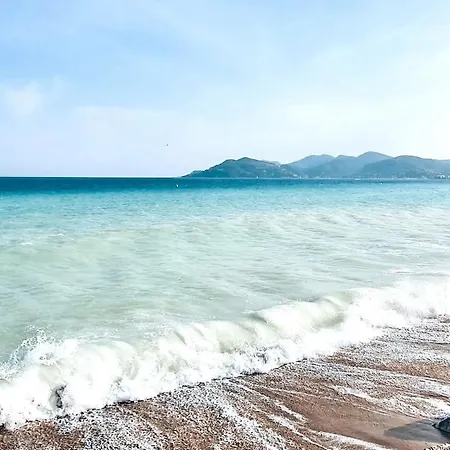 Family Sea View With Pools Near Shops And Beaches *