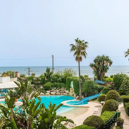 Family Sea View With Pools Near Shops And Beaches Apartment